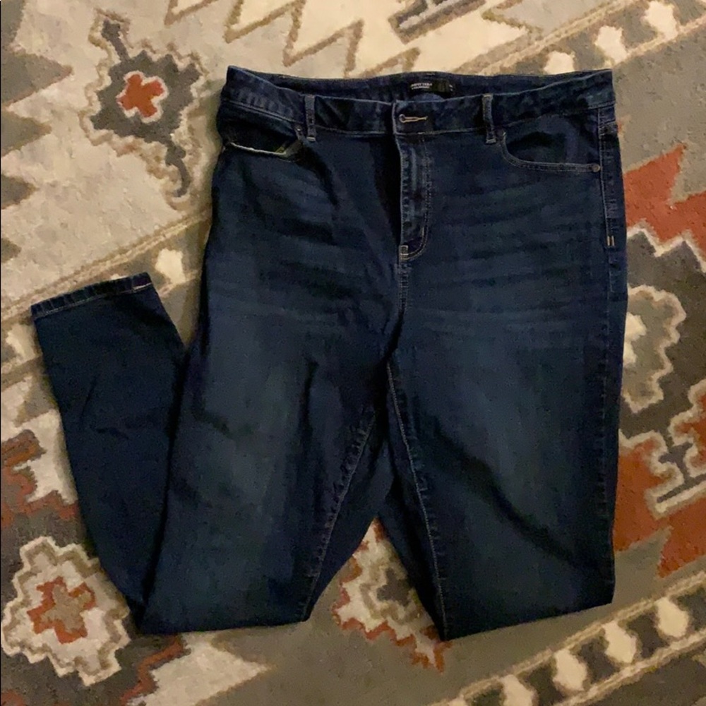 Vera Wang Skinny straight denim jean